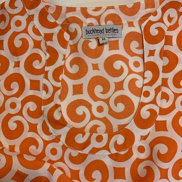 Buckhead Betties Size Medium dress with ruffle sleeves and scoop neck - Picture 9 of 9